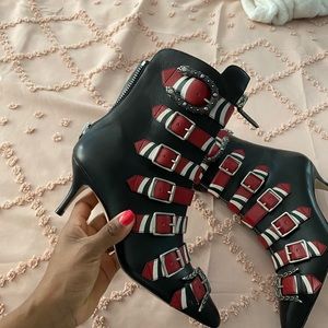 Gucci ankle boots size 6 (AUTHENTIC)